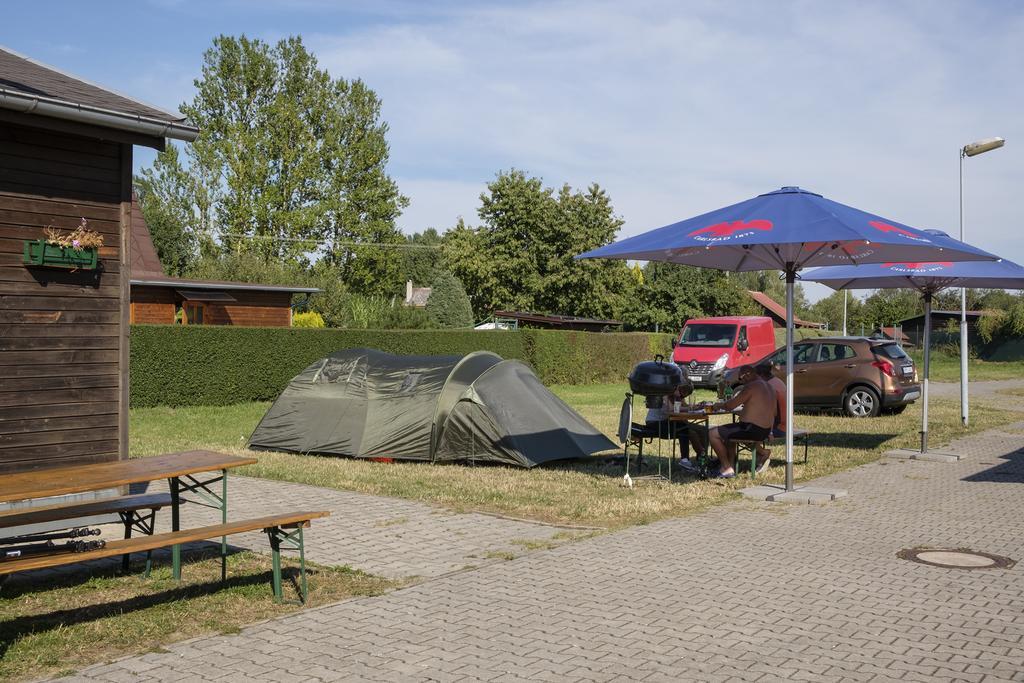 Beachcamp Nová Role Екстериор снимка